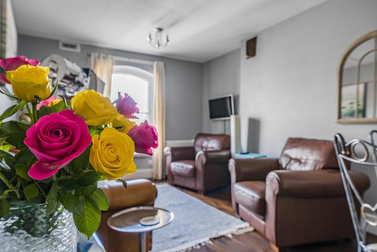 Woodsmill Quay Riverside Apartment - Heart Of York Eksteriør billede